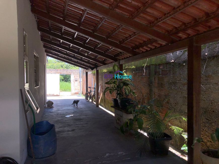 Casa á venda possui 81 metros quadrados com 2 quartos no Residencial Portinari - Goiânia - GO