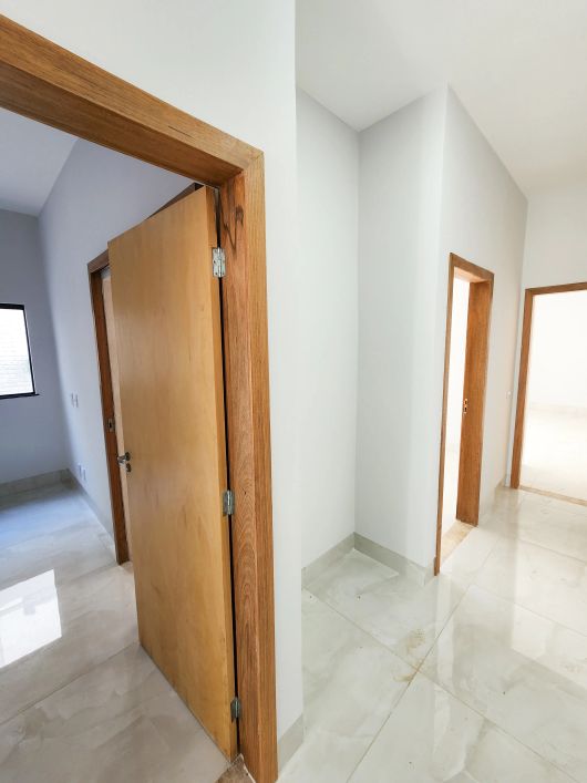 CASA 3 QTS RESIDENCIAL CANADÁ GOIÂNIA