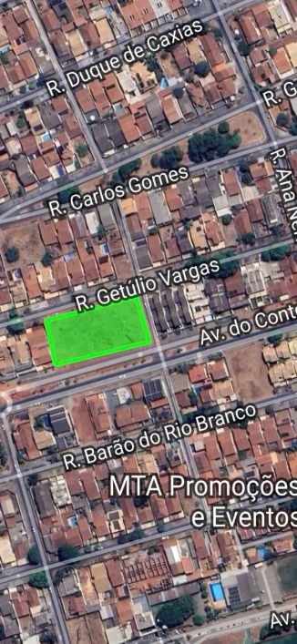 Área Residencial /Comercial à Venda no Parque Anhanguera em Goiânia-GO.