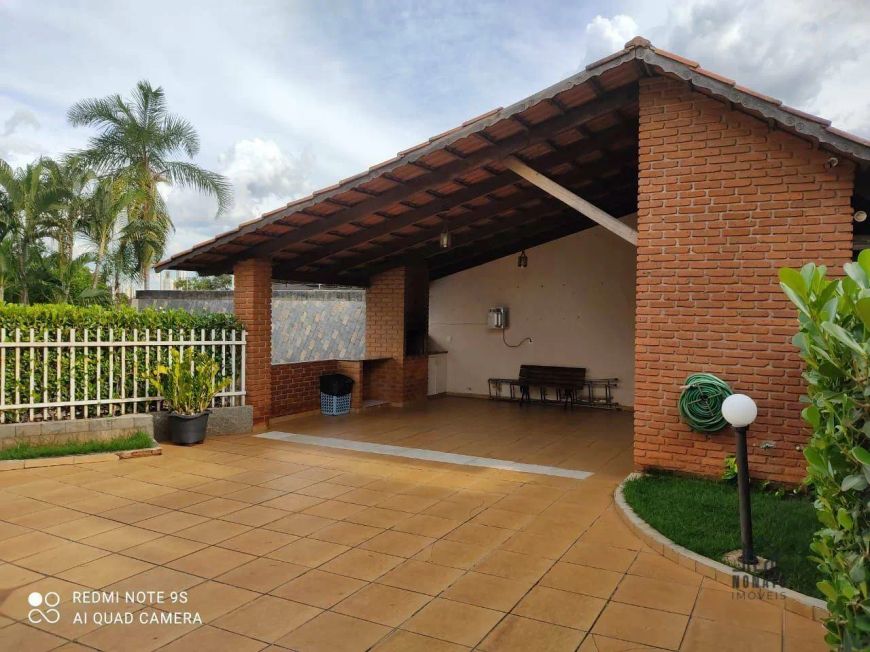 Sobrado com 3 dormitórios à venda, 160 m² por R$ 600.000 - Parque Anhangüera II - Goiânia/GO
