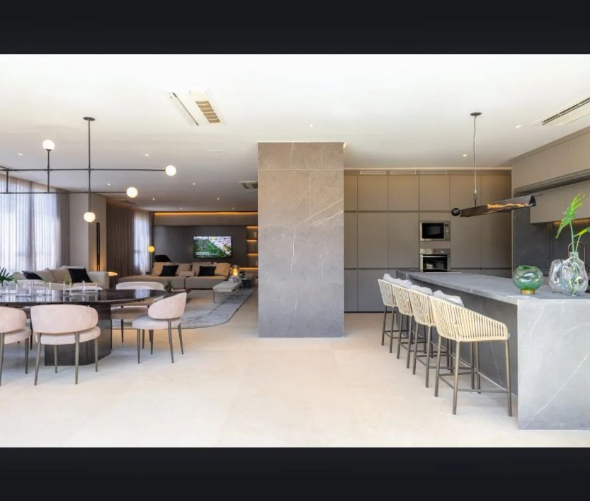 Legacy City Home com 370 m2
