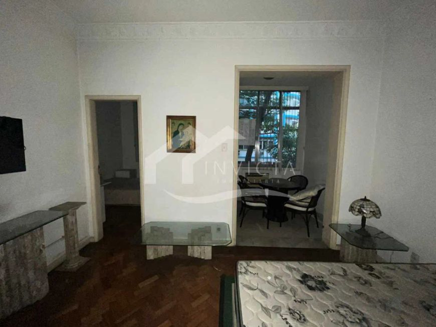 Imóvel para venda possui 75 metros quadrados com 2 quartos em Ipanema - Rio de Janeiro - RJ