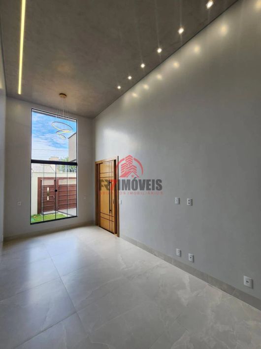 EXCELENTE CASA NO SETOR PARQUE DAS FLORES – GOIÂNIA/GO