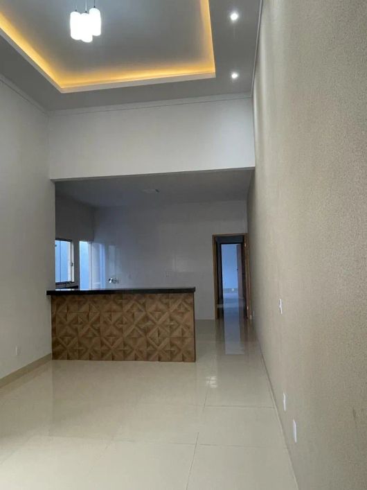 Térrea para venda possui 110 metros quadrados com 3 quartos em Residencial Portinari - Goiânia - GO