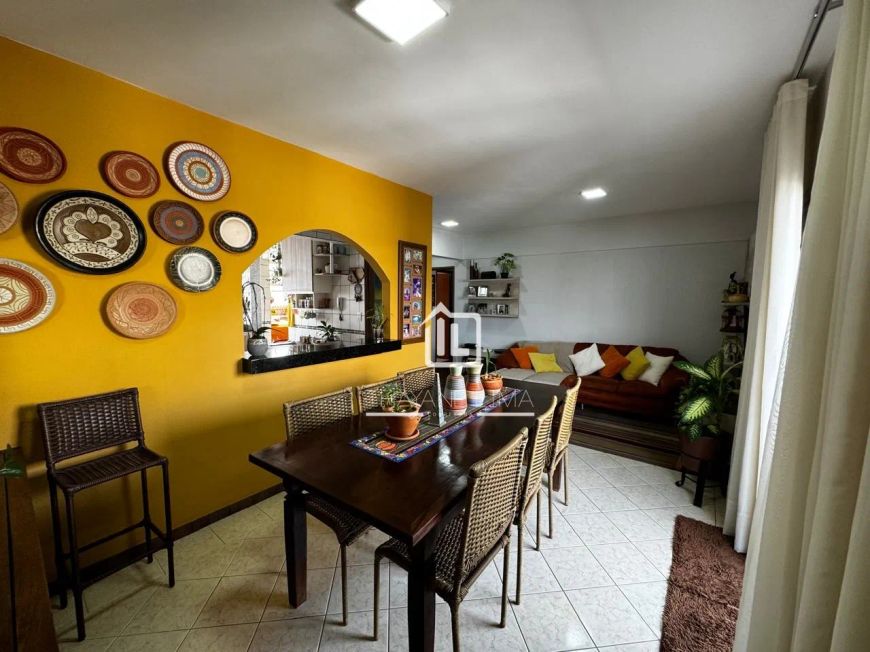 Imóvel para venda tem 108 metros quadrados com 4 quartos em Setor Bela Vista - Goiânia - GO