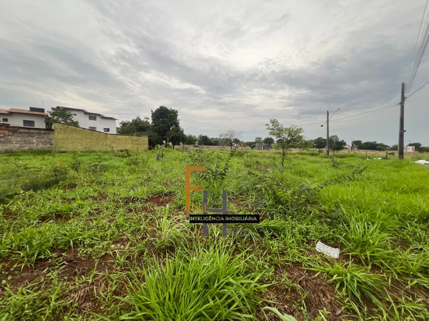 LOTE NO RESIDENCIAL PORTO SEGURO I 300M²