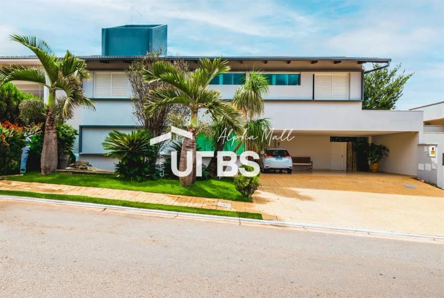 Jardins Milão - Casa de Condomínio 4 quartos, sendo 4 suítes