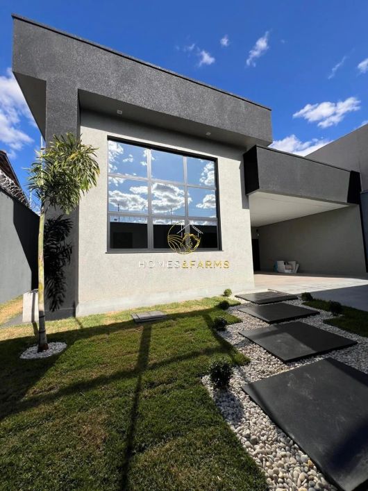 Belíssima Casa com localização Privilegiada
