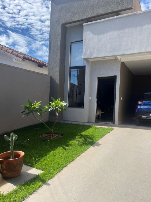 Casa de excelente localização no Setor Faiçalville com valor abaixo da região! Casa de Rua com 3 Qua