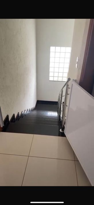 Sobrado para venda com 5 quartos em Jardim Vista Bela - Goiânia - GO