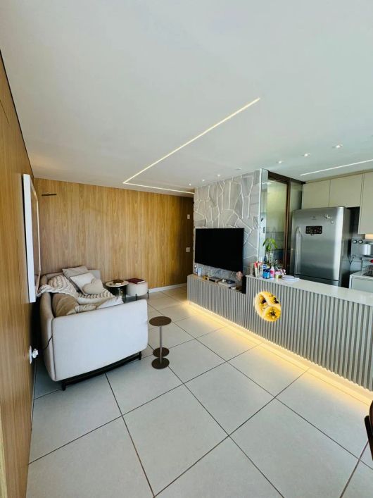 Apartamento mobiliado a venda no Solar Amazônia, 76m² com 2 vagas.