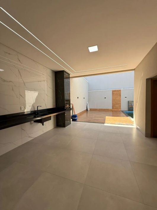 ***CASA MODERNA VILA ROSA 03 SUITES PLENAS 175 M2 PRIVATIVO***
