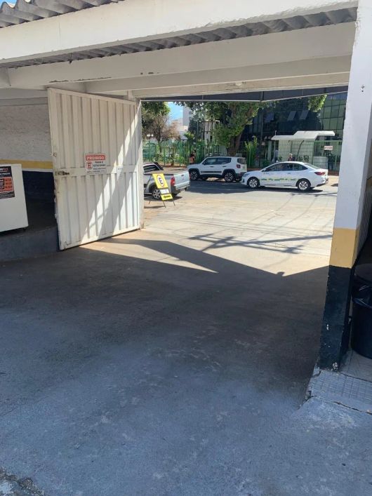 Área para Investidores e Incorporadoras em frente ao Centro de Convenções, no Centro de Goiânia.