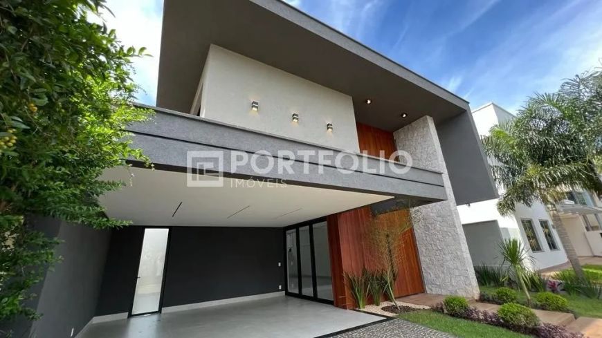 Sobrado de 4 suítes à venda, 304 m² por R$ 3.200.000 - Jardins Madri - Goiânia/GO