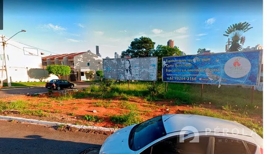 Lote / Terreno em Jardim Goiás - Goiânia