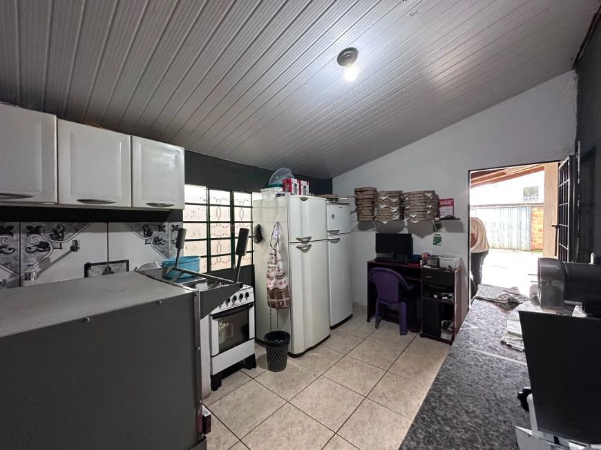 Casa 3 quartos com 1 suíte no Setor Alice Barbosa Casa de Rua com 3 Quarto(s) e 1 banheiro(s) à Vend