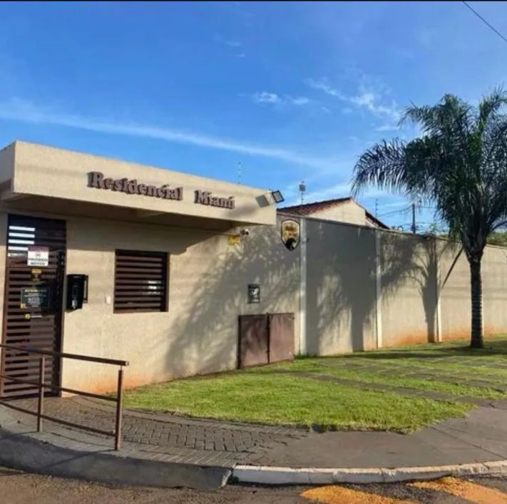 Casa Térrea em Condomínio Fechado Casa em Condomínio com 2 Quarto(s) e 1 banheiro(s) à Venda, 42.74
