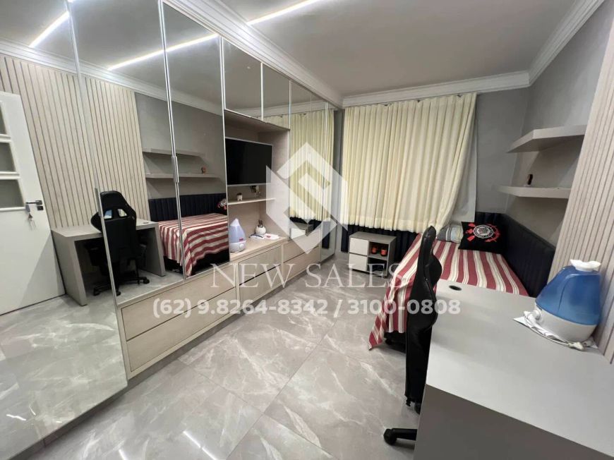 Cobertura duplex reformada, 4 quartos sendo 3 suites - Setor Oeste