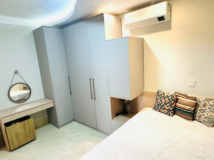 Casa térrea com 4 suites mobiliada no Portal do Sol Green em Goiânia Go