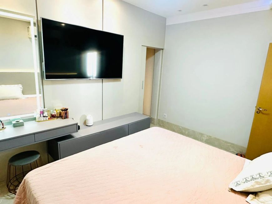 Casa térrea com 4 suites mobiliada no Portal do Sol Green em Goiânia Go