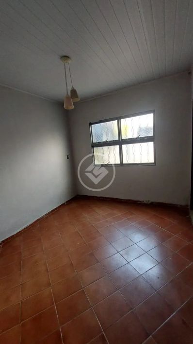 Casa 2 Quartos + Kitnet de 3 Quartos no Jardim das Esmeraldas codigo: 82248