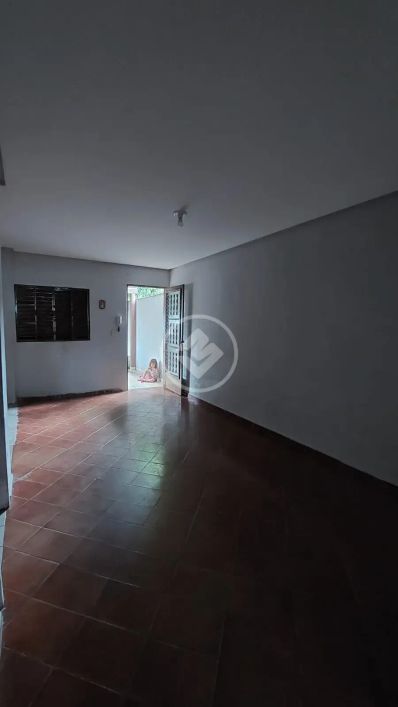 Casa 2 Quartos + Kitnet de 3 Quartos no Jardim das Esmeraldas codigo: 82248
