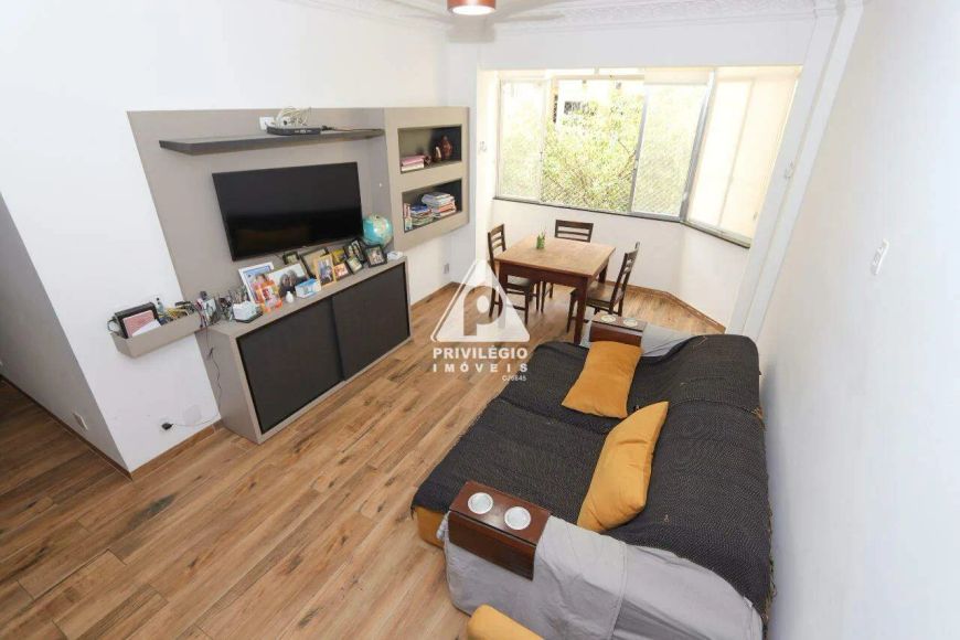 Apartamento à venda, 3 quartos, 1 suíte, frente, andar alto, prox. do metrô, 130m², Flamengo. RIO DE