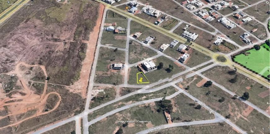 Lote em excelente localização no Setor Três Marias