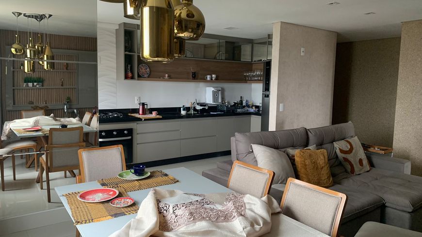 Apartamento para venda com 105 metros quadrados com 3 quartos