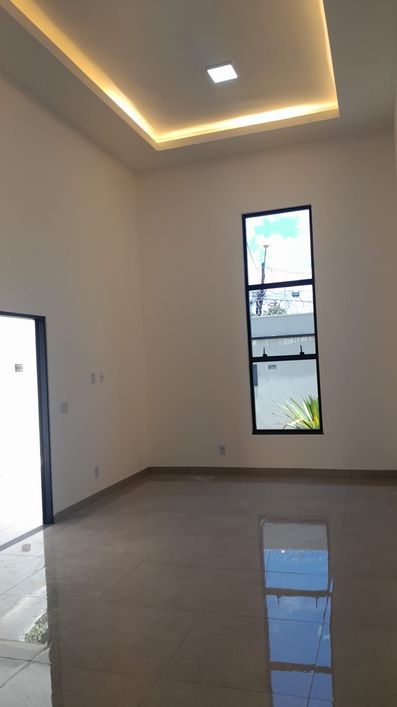 Casa nova com 03 suítes no jardim novo mundo em Goiânia