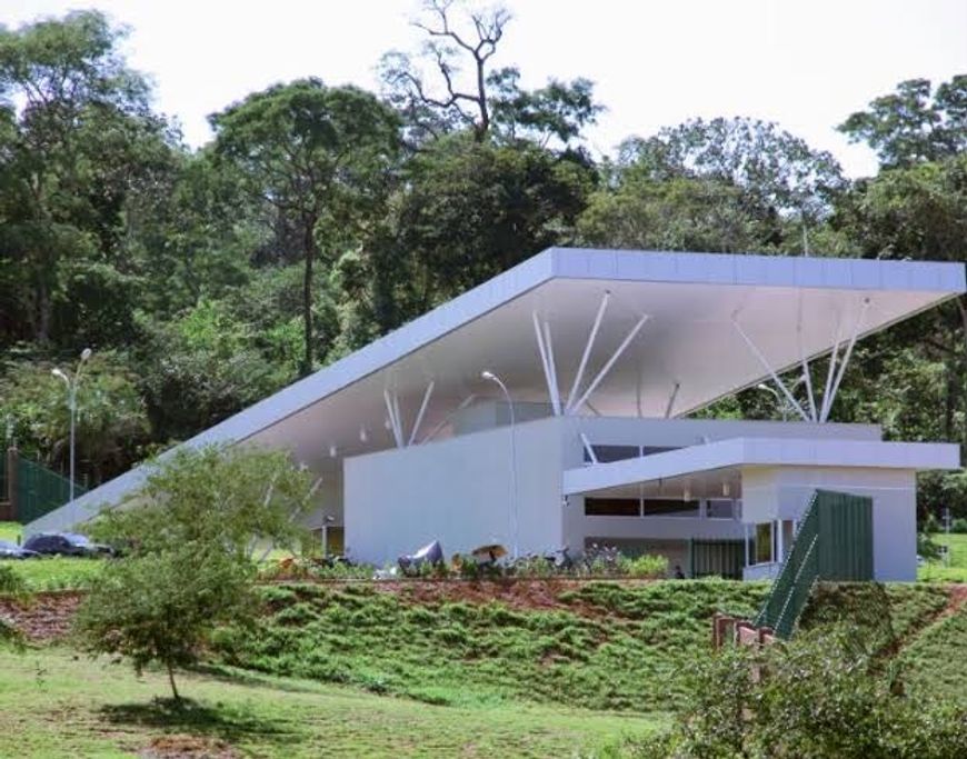 Lote/Terreno para venda possui 999 metros quadrados em Jardins Munique