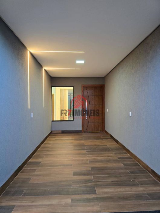 EXCELENTE CASA NO SETOR ALICE BARBOSA - GOIÂNIA/GO