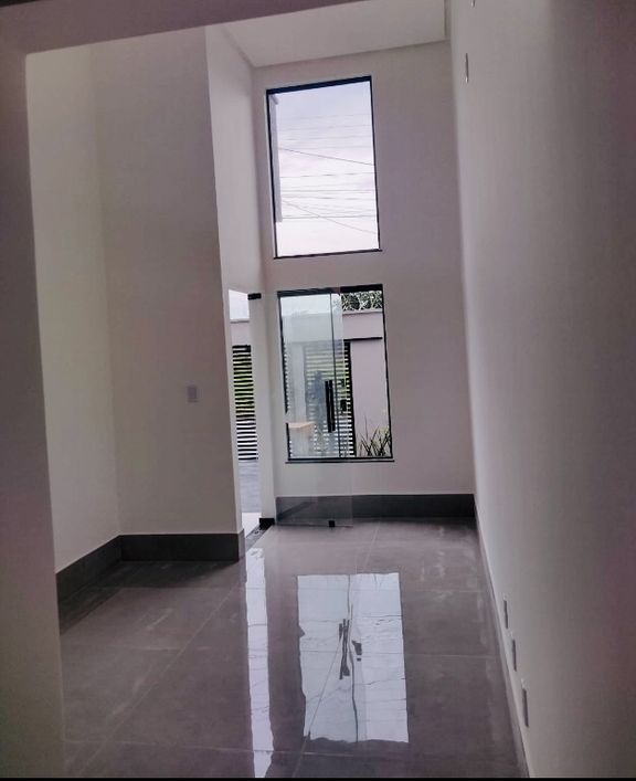 Casa 3/4 uma suíte residencial Itaipu
