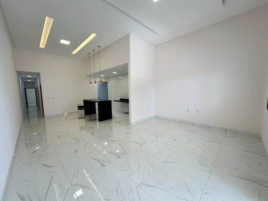 Casa para Venda em Goiânia, Setor Faiçalville, 3 dormitórios, 3 suítes, 3 banheiros, 2 vagas