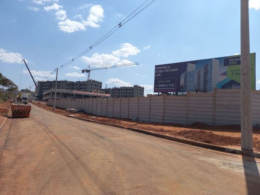 Galpão de esquina com renda, situado na Avenida Marechal Rondon