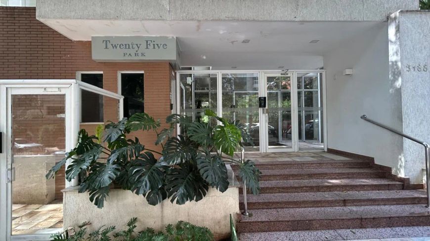 Apartamento para venda tem 181 metros quadrados com 3 suites em Setor Bueno - Goiânia - GO