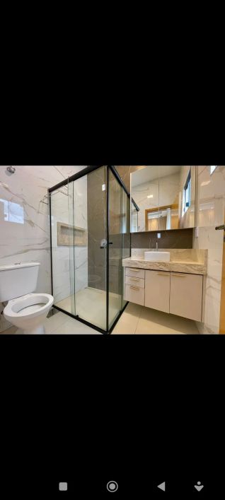 Casa de luxo, a venda com 200 metros quadrados com 4 quartos em Moinho dos Ventos - Goiânia - GO