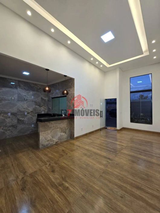 LINDA CASA NO RESIDENCIAL ANTÔNIO BARBOSA – GOIÂNIA/GO