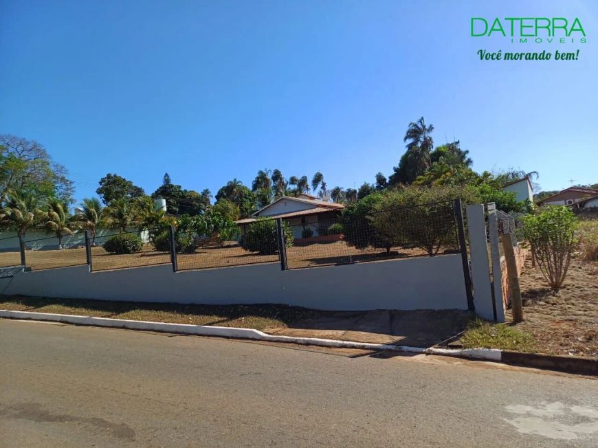 Casa e Chácara: Resideciasl Parque dos Cisnes - Segurança! Lazer! Vida Saudável!