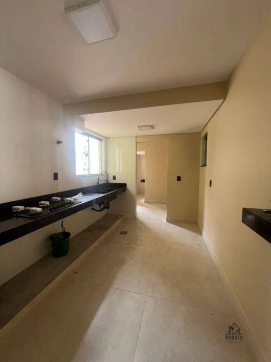 Apartamento com 3 dormitórios à venda, 106 m² por R$ 495.000,00 - Setor Oeste - Goiânia/GO