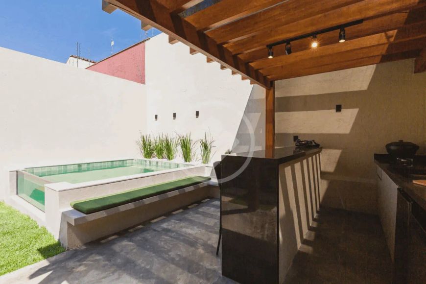 Sobrado com 4 quartos no Jardim América - Goiânia - GO