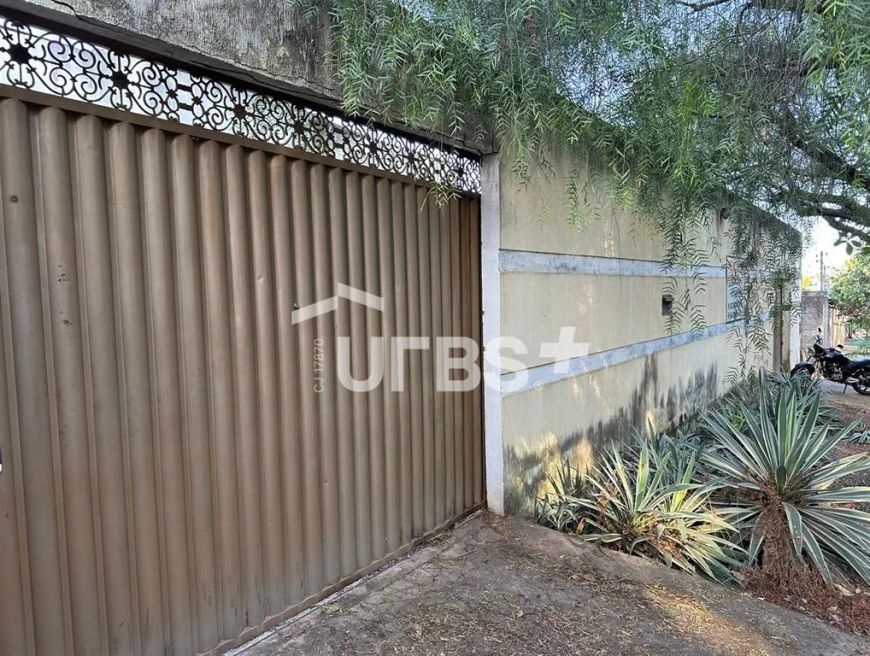 0 - Casa 3 quartos, sendo 1 suíte