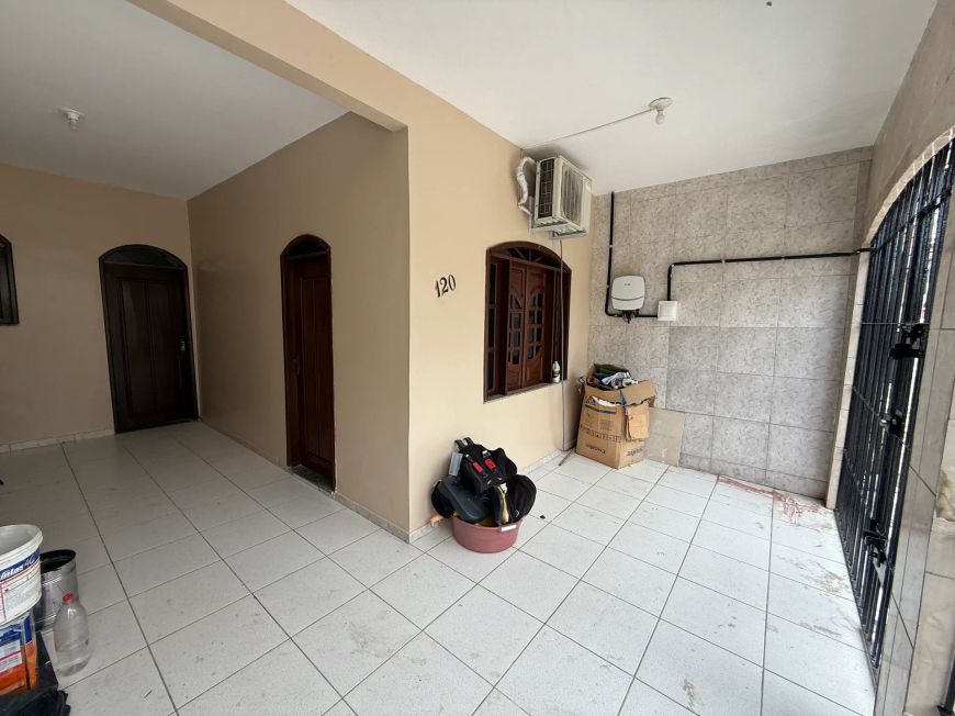 Imóvel para aluguel possui 180 metros quadrados com 3 quartos em Marco - Belém - PA