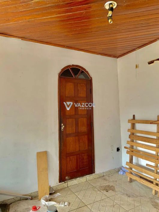 Casa com 04 quartos em Icoaraci - Conjunto da Cohab