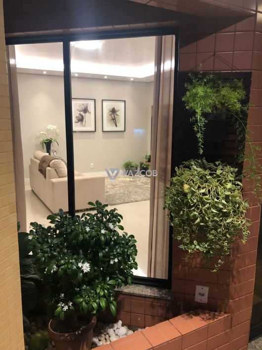 Apartamento com 03 suítes na José Malcher - Nazaré