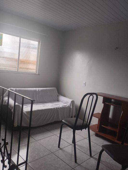 Orlando Machado Creci 10586 Aluga Casa Mundurucus, próximo ao Portal, Mobiliado, nos altos 1.600,00.