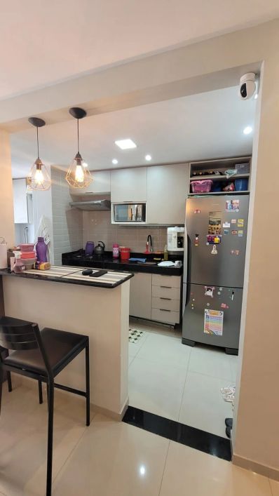 ALUGO APARTAMENTO SEMI MOBILIADO NO EDIFÍCIO PIAZZA TOSCANA