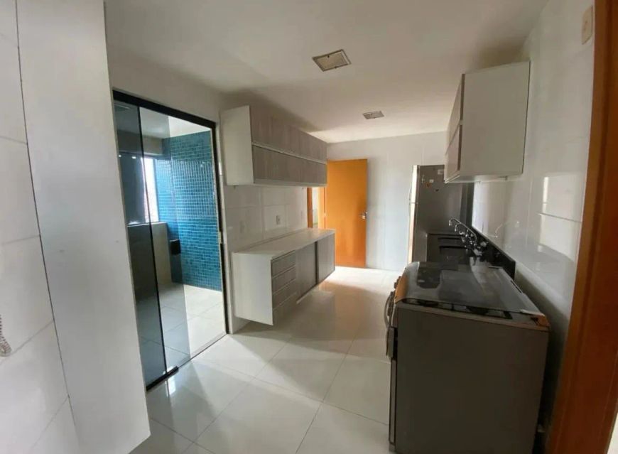 Alugo Apartamento com 4 suítes, 3 vagas em São Brás Ed. Terrazzos