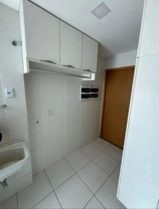 Alugo Apartamento – Torre Floratta -R$ 7.000 (condomínio e IPTU inclusos)
