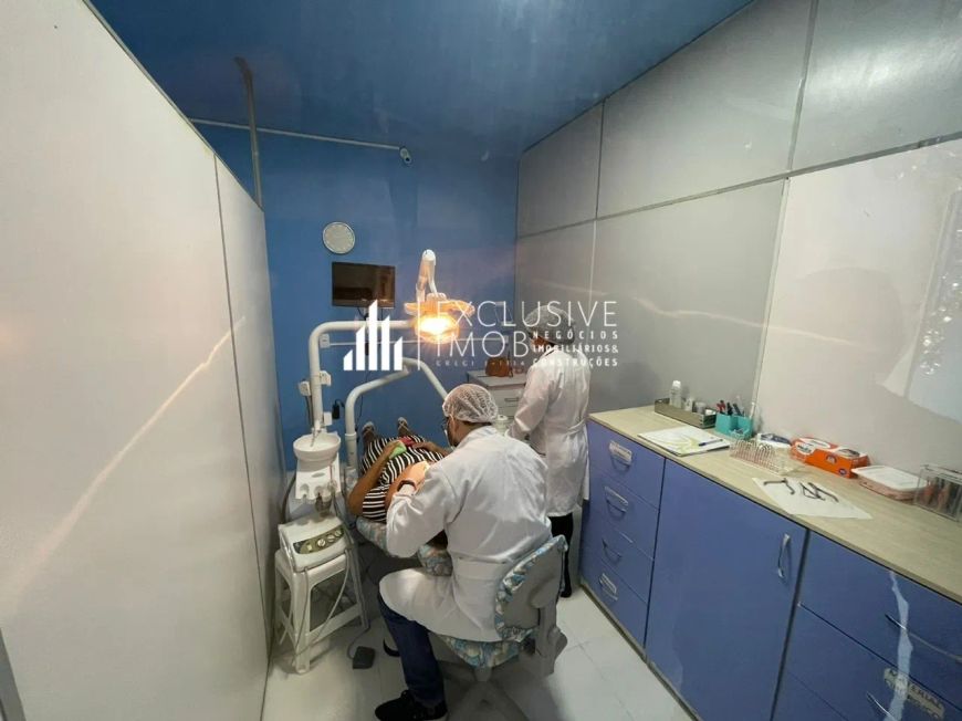 Imóvel para aluguel possui 255 metros quadrados com 5 quartos em Cremação - Belém - PA